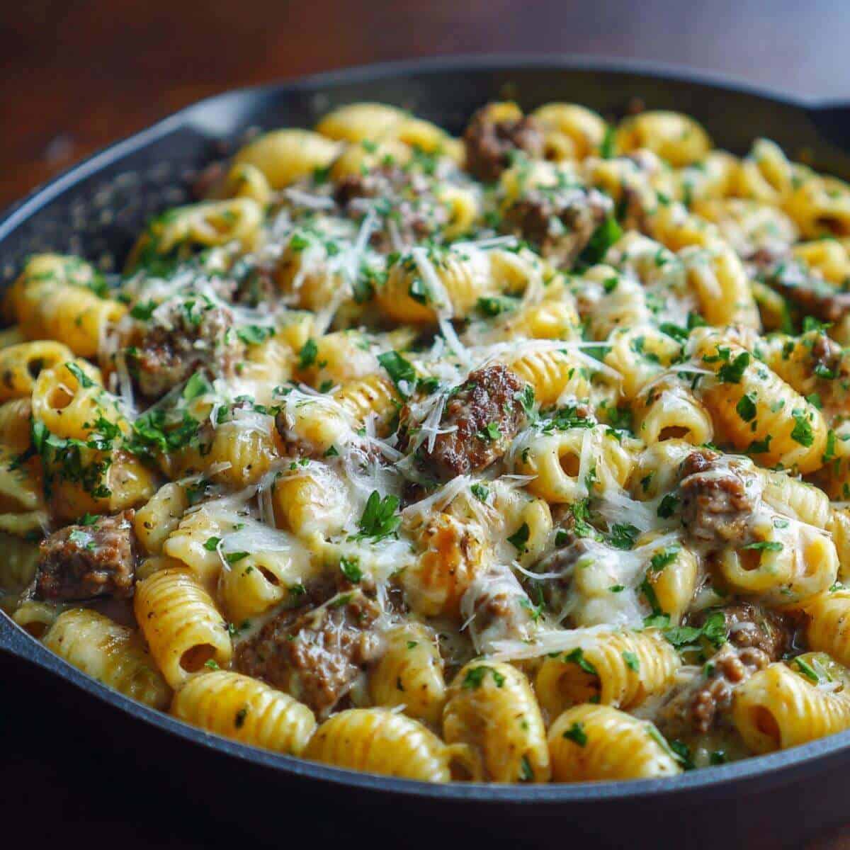 One Pot Creamy Beef and Garlic Butter Pasta